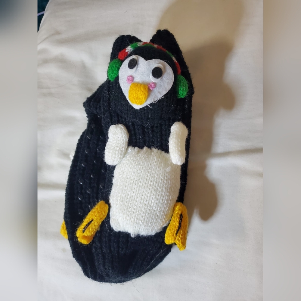 Penguin Knit Christmas Mittens